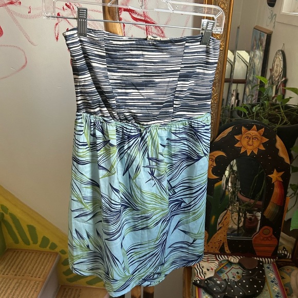 Roxy Blue and White Patterned Mini Summer Dress M - Picture 1 of 16